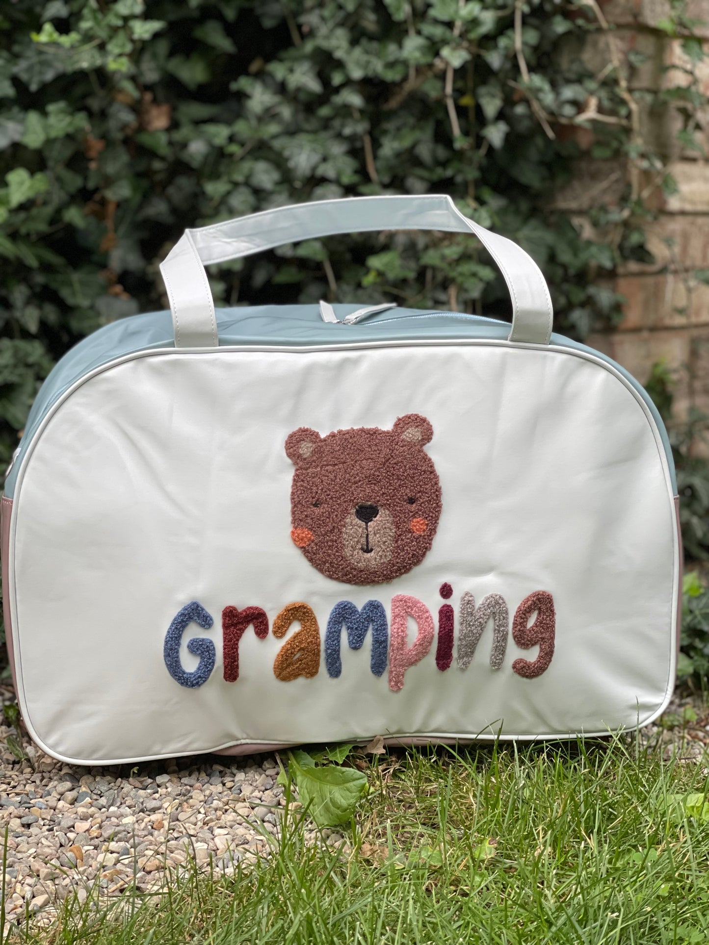 Gramping™ Bear Weekender Bag