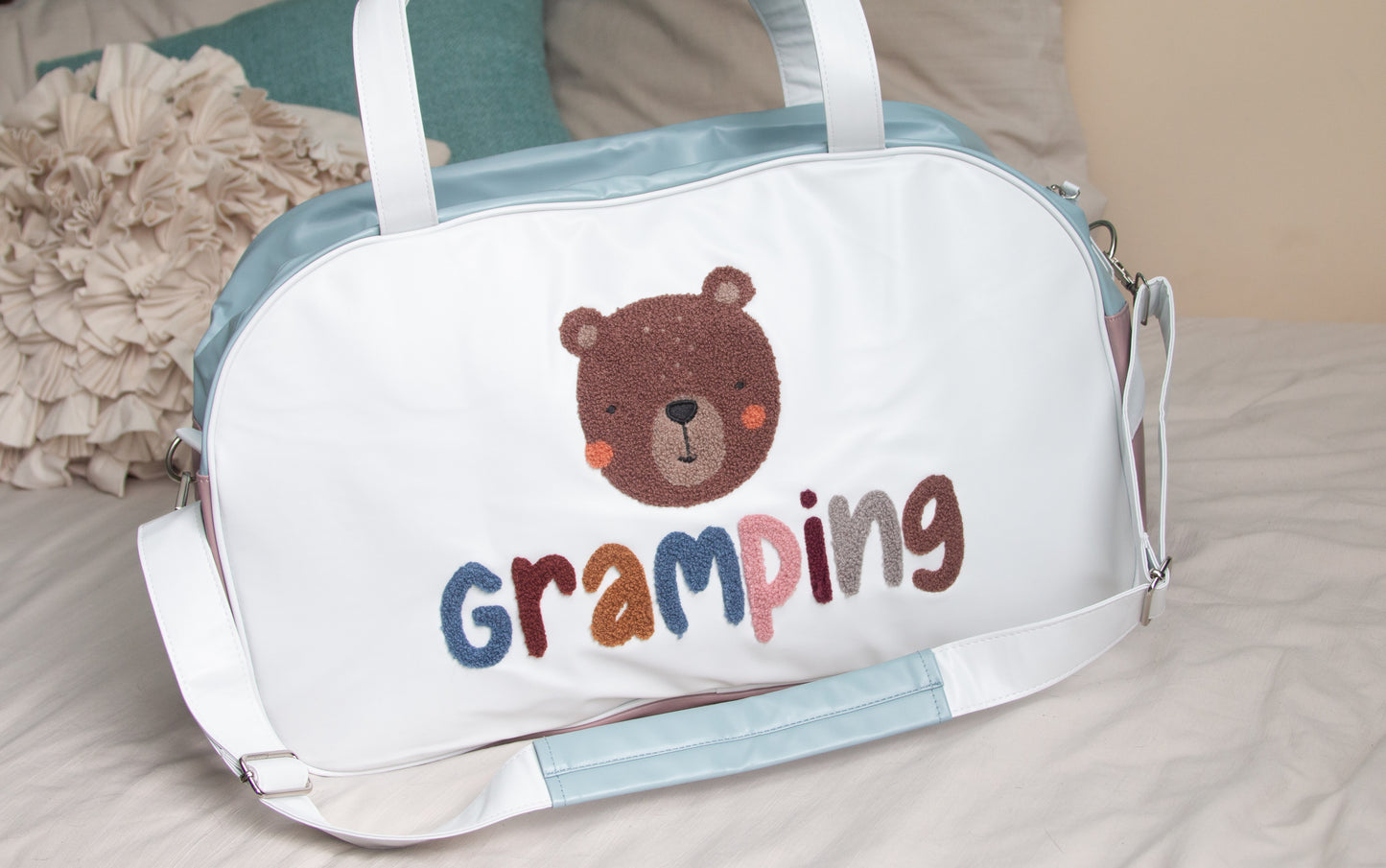 Gramping™ Bear Weekender Bag